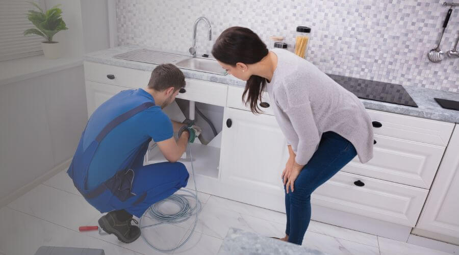 Professional Leak Detection Services in Delavan, IL